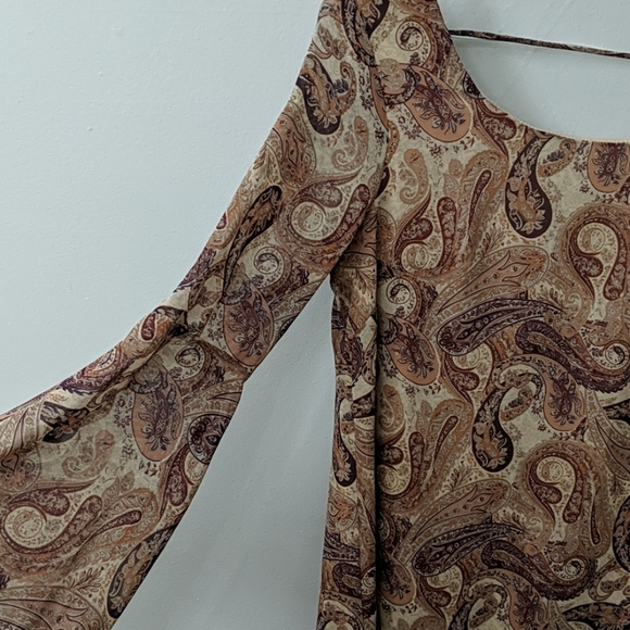 Dress - Picture 3 of 6